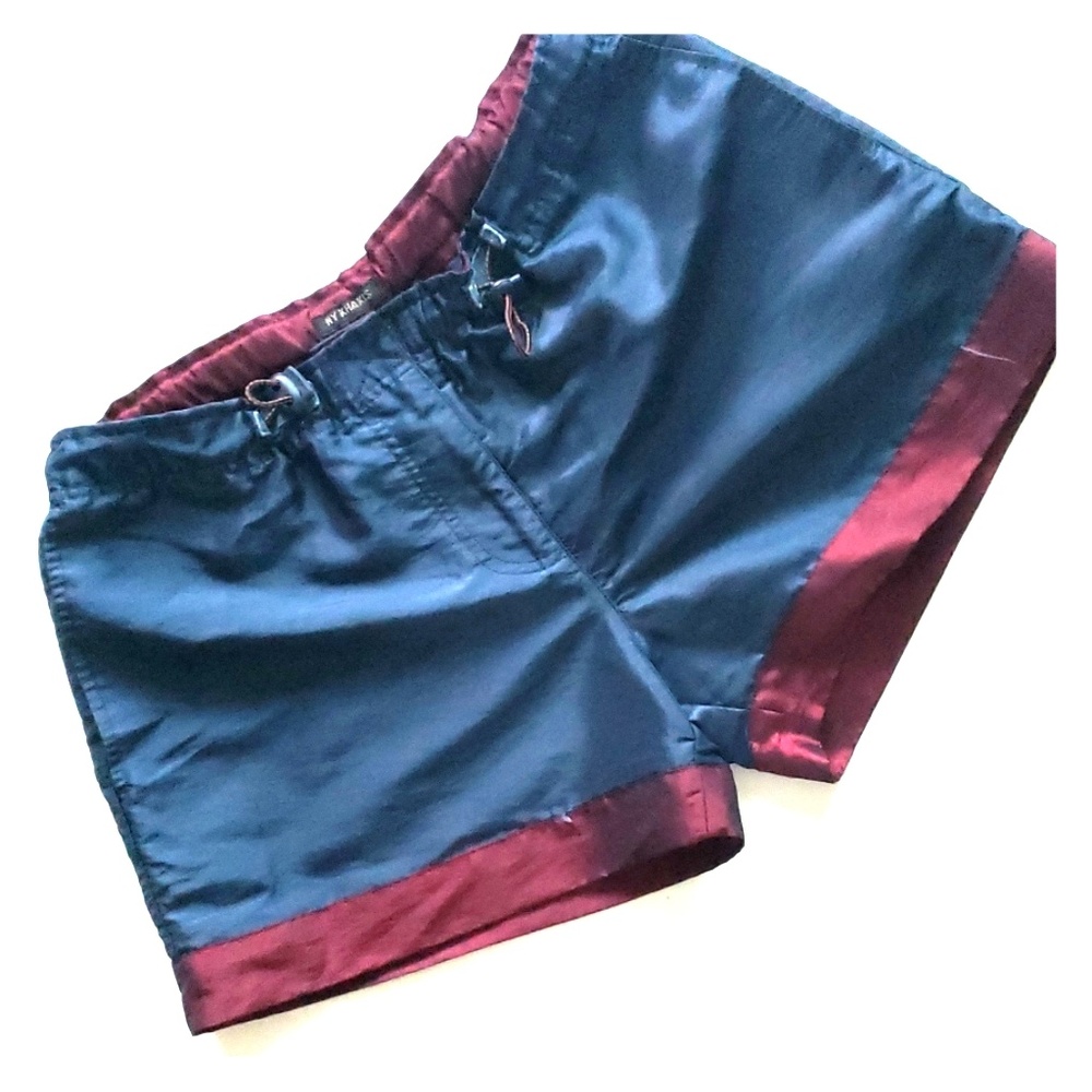 NY KNAKIS 🎀💝👌ABSOLUTELY AMAZING SHORT  (only a bundle of 3 or more)